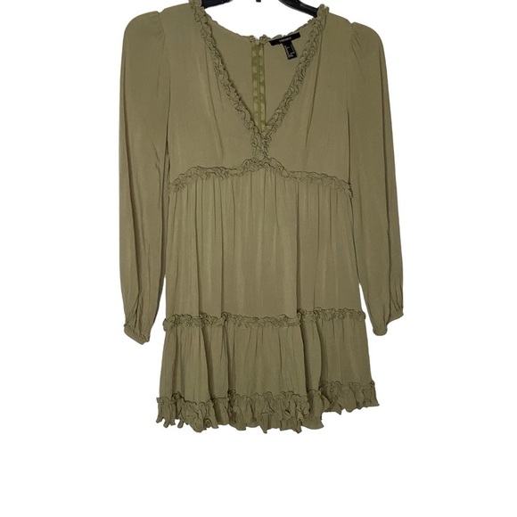 Forever 21 olive green mini dress with V neckline. Size S - Picture 2 of 4